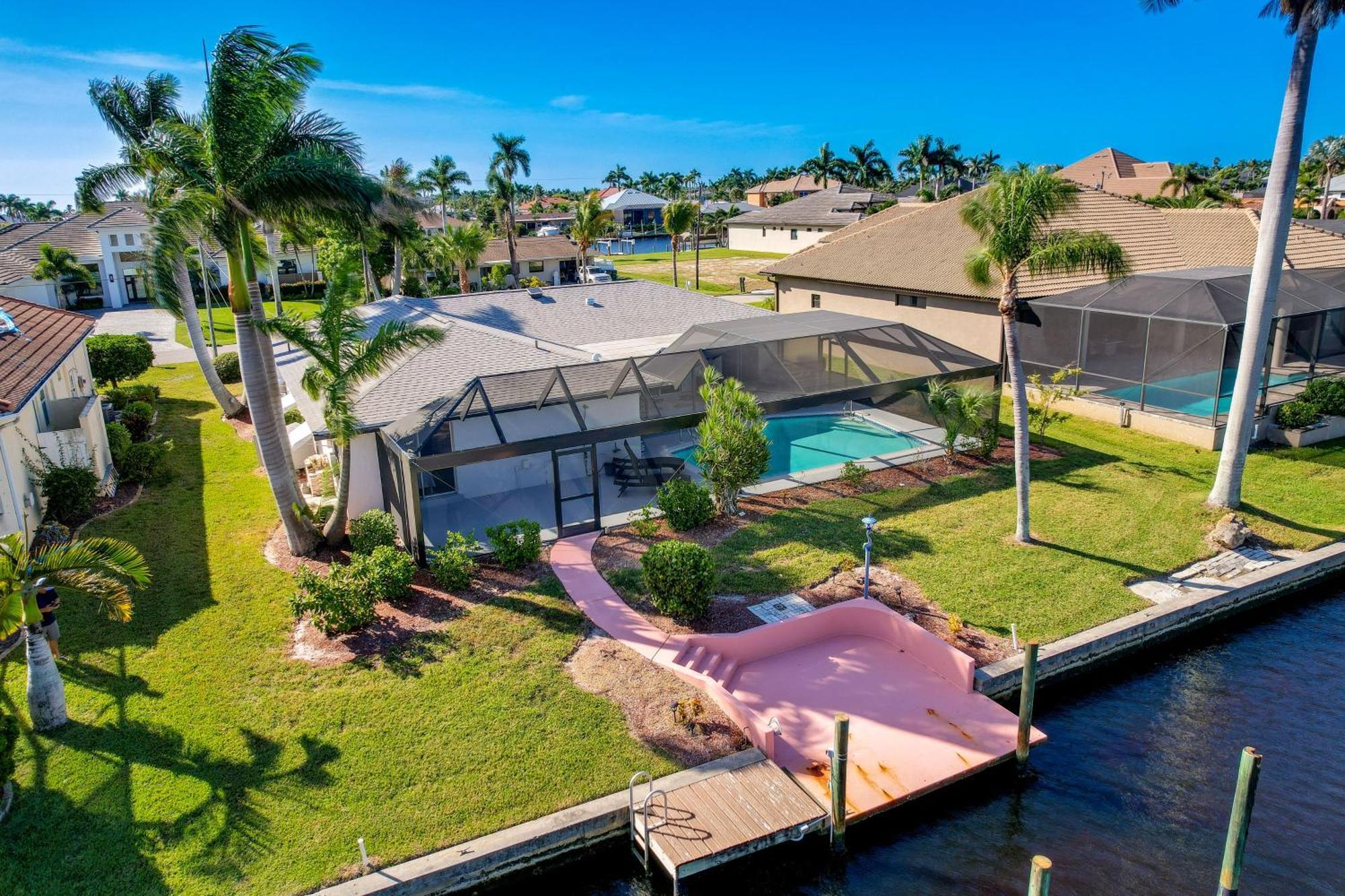 Waterfront Cape Coral Home With Private Pool! Kültér fotó